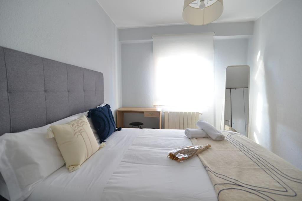 El Apartamento De San Manolo By Just Room Santander Luaran gambar